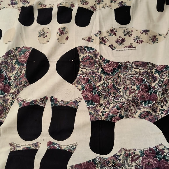 Victorian sheep panel to make 2 sheep with directions - Picture 4 of 9